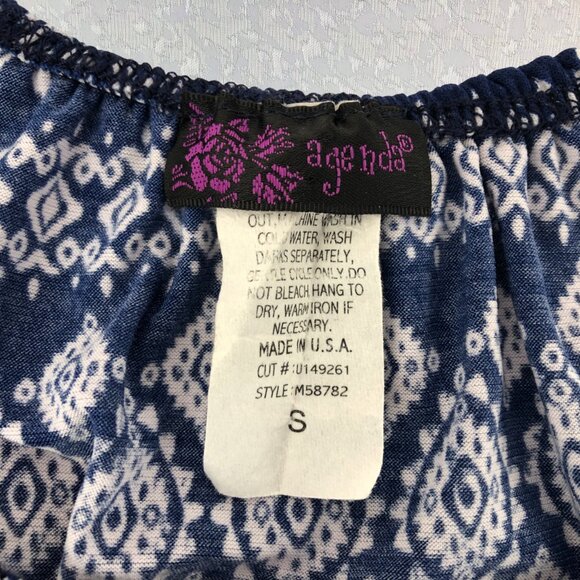 Agenda Dark Blue and White Cold Shoulder Scoop Neck Top Size S - Picture 11 of 12